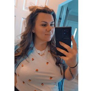 Meet your Posher, Katelyne